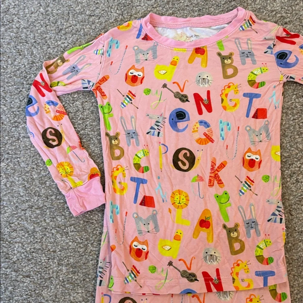 Little Sleepies Pink Alphabet Kids two  Piece 3T pajamas